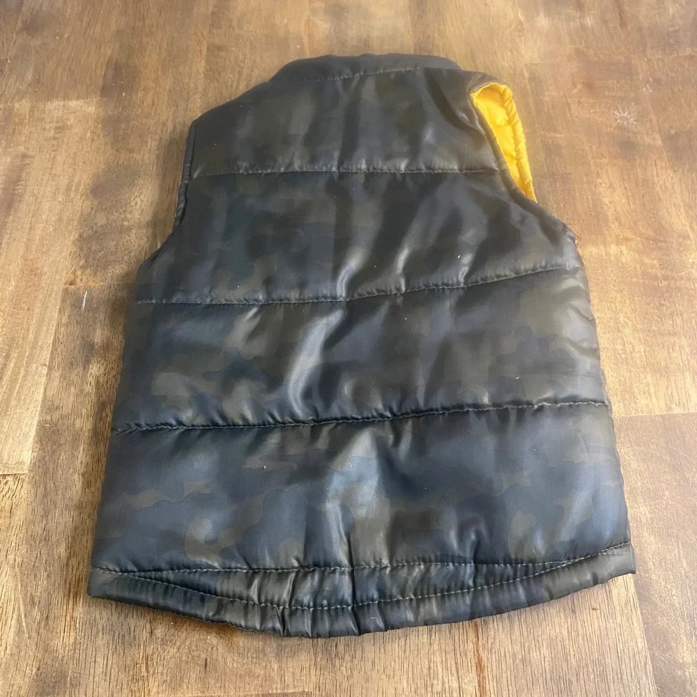 DKNY Puffer Vest Toddler Boys Black Camo Good‎ Quilted Zip Up SIZE 2T
